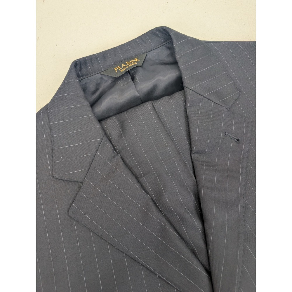 Jos A Bank Signature Gold 42L Wool Pinstripe Suit Set Mens Two Piece Navy Blue